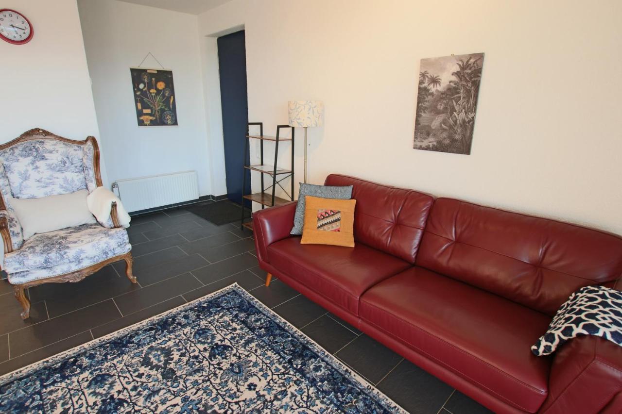 Hunsrueck Valley View Apartment With Cedar Sauna Bruschied Luaran gambar
