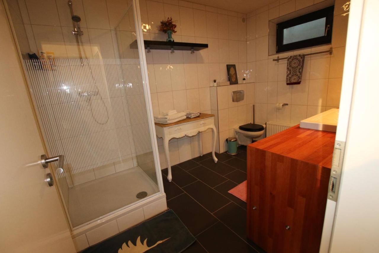 Hunsrueck Valley View Apartment With Cedar Sauna Bruschied Luaran gambar