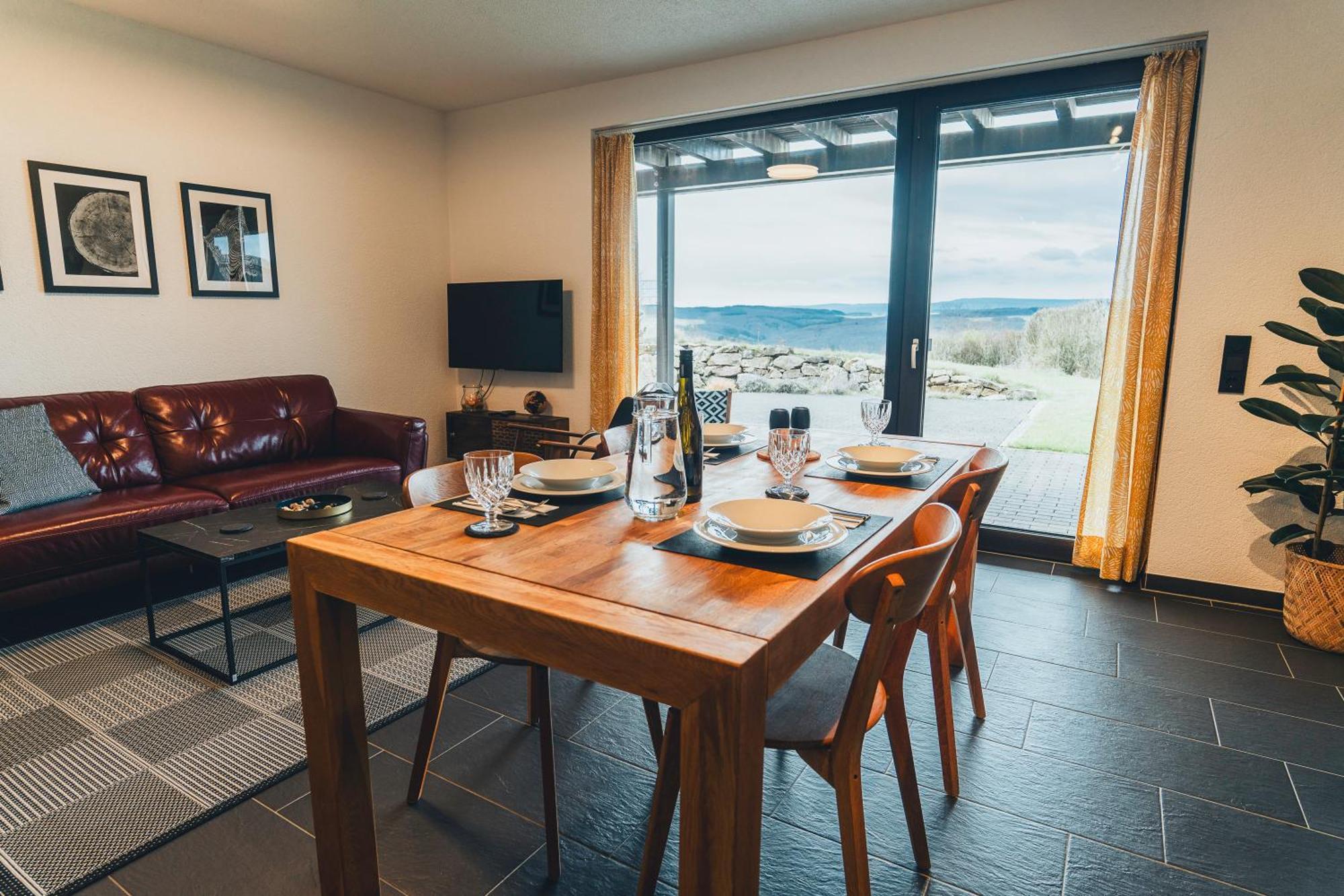Hunsrueck Valley View Apartment With Cedar Sauna Bruschied Luaran gambar