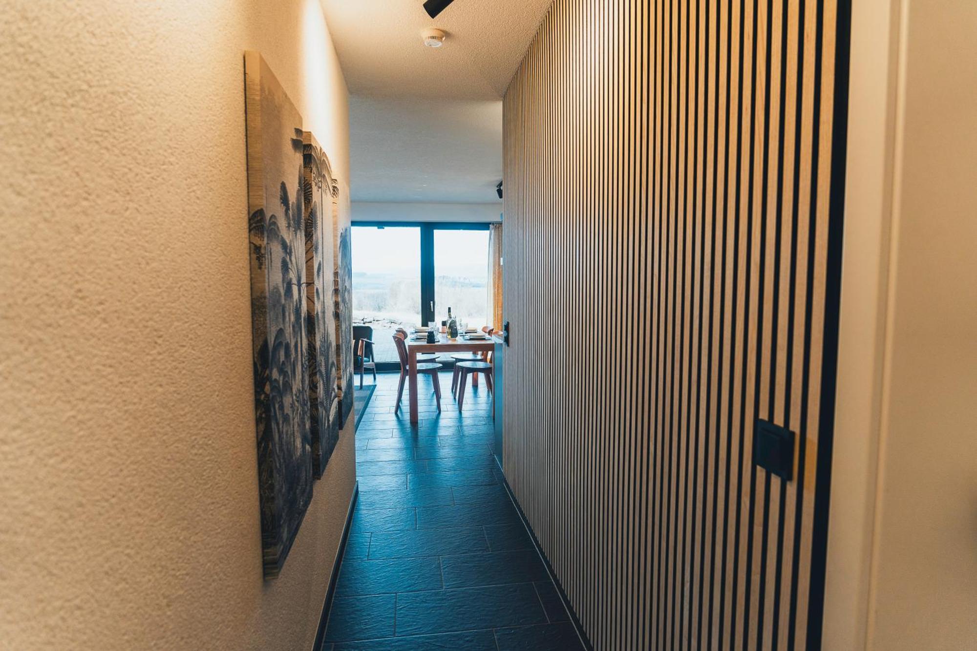 Hunsrueck Valley View Apartment With Cedar Sauna Bruschied Luaran gambar