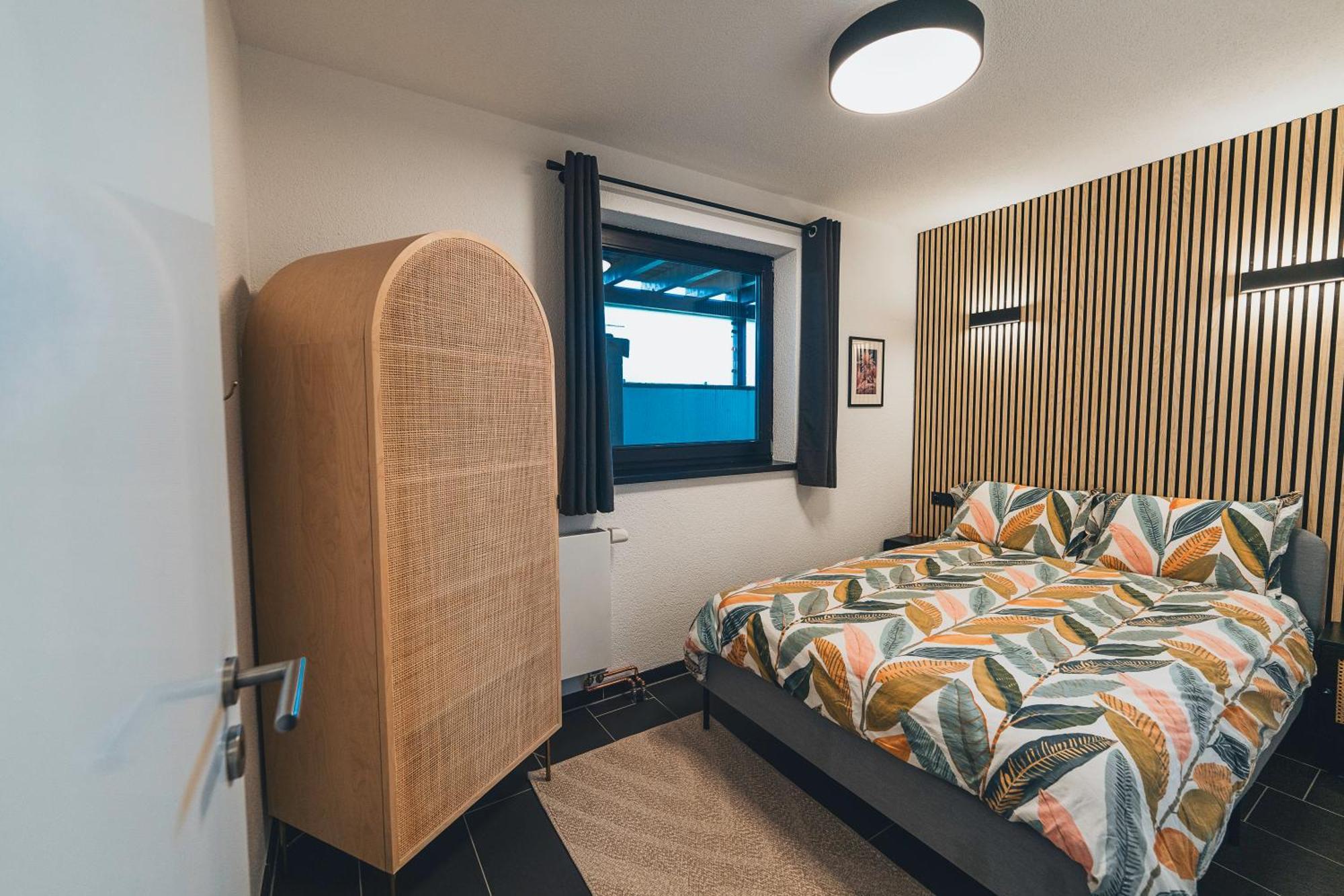 Hunsrueck Valley View Apartment With Cedar Sauna Bruschied Luaran gambar