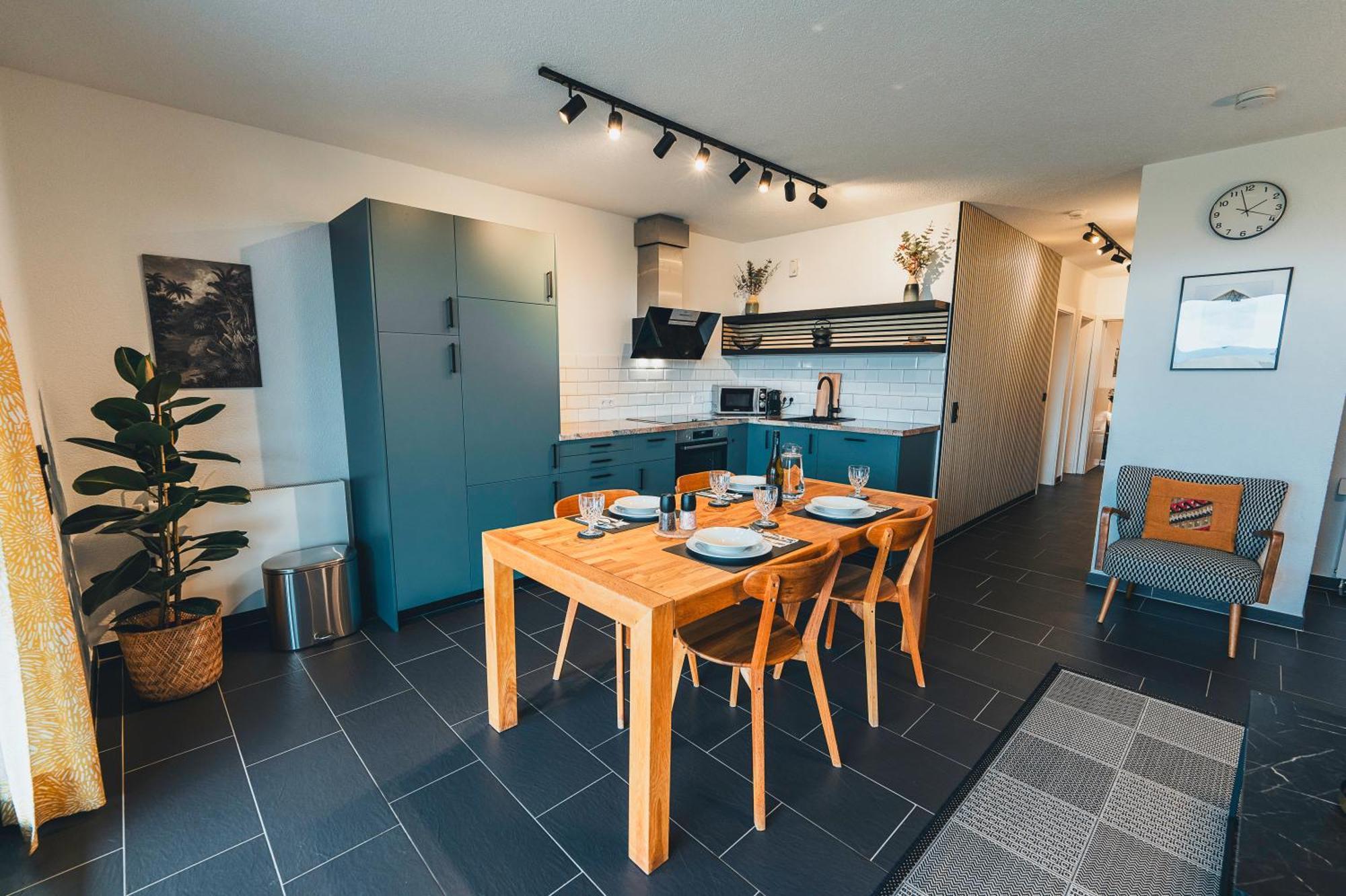 Hunsrueck Valley View Apartment With Cedar Sauna Bruschied Luaran gambar